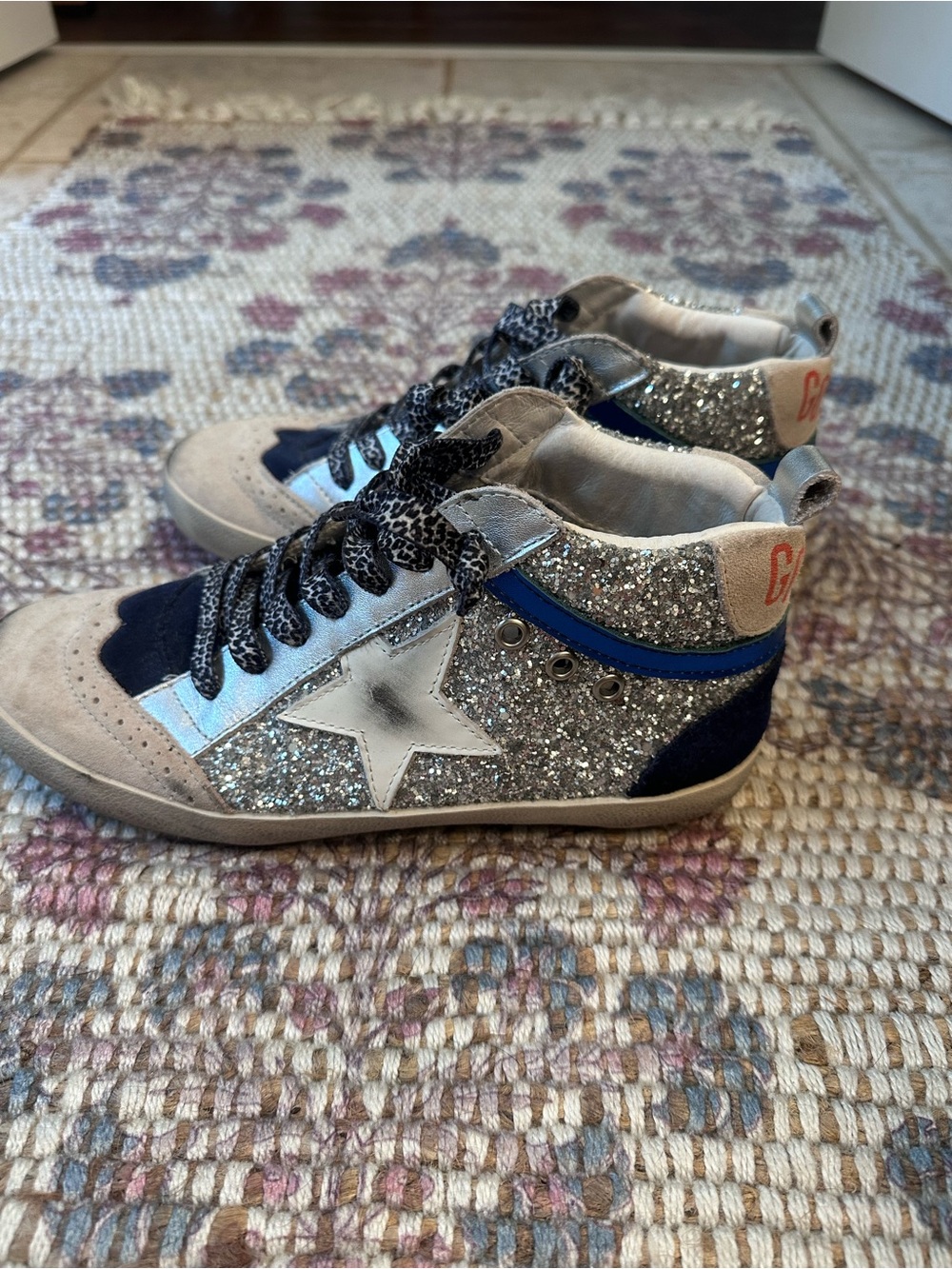 Silver Glitter Mid-Top Star Sneakers - Size 7